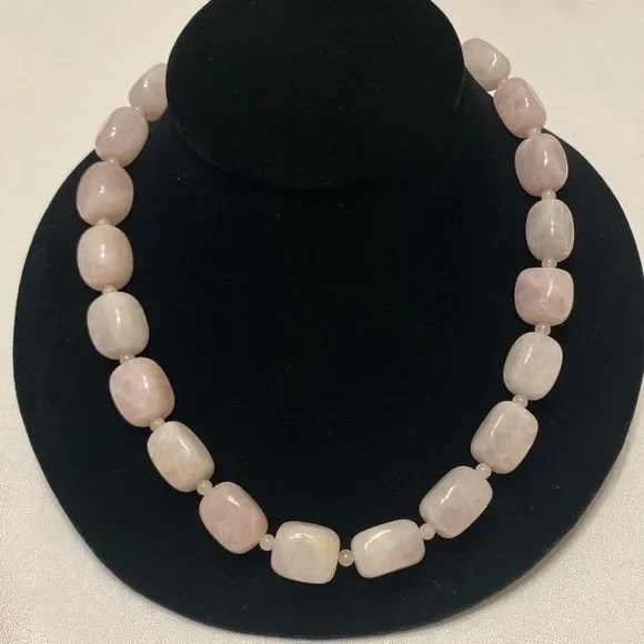 Vintage Chunky Rose Quartz Necklace - Picture 7 of 16